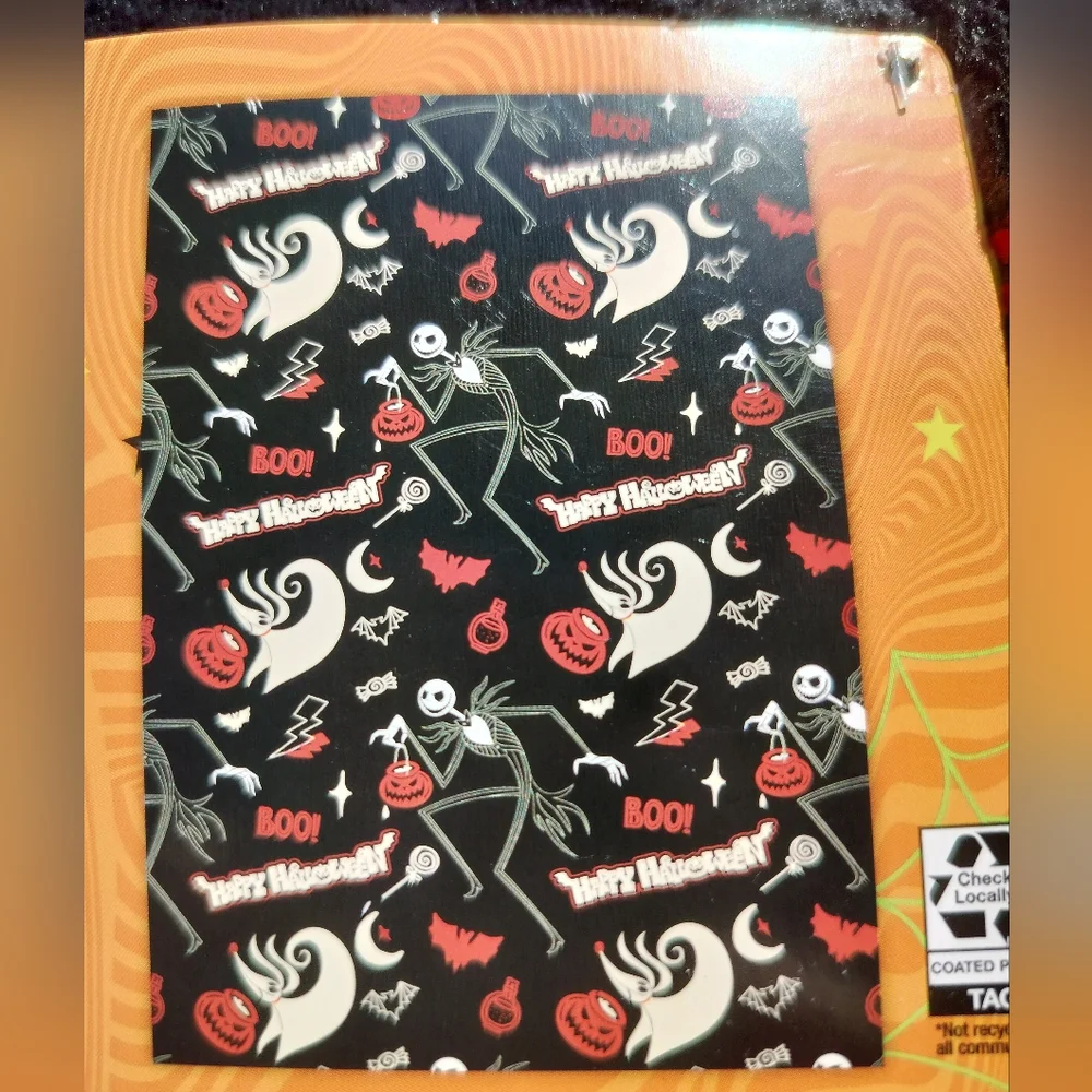 Disney's the nightmare before Christmas throw- Christmas theme, new!
